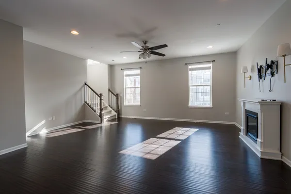 $475,000 | 2534 Huntleigh Lane, Woodridge, IL 60517