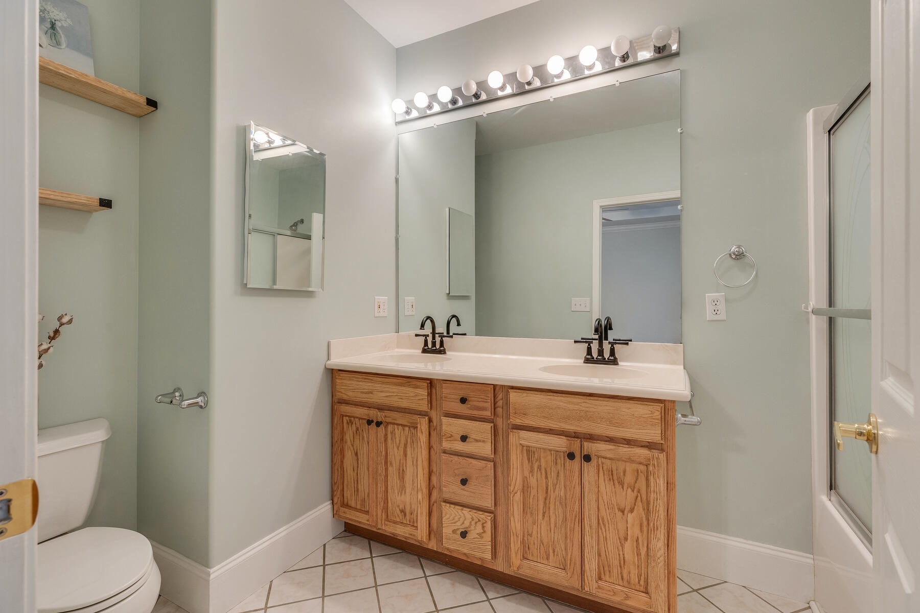 3917 Leaf Point Kingsport, TN 37663 - Photo 21 of 45 021