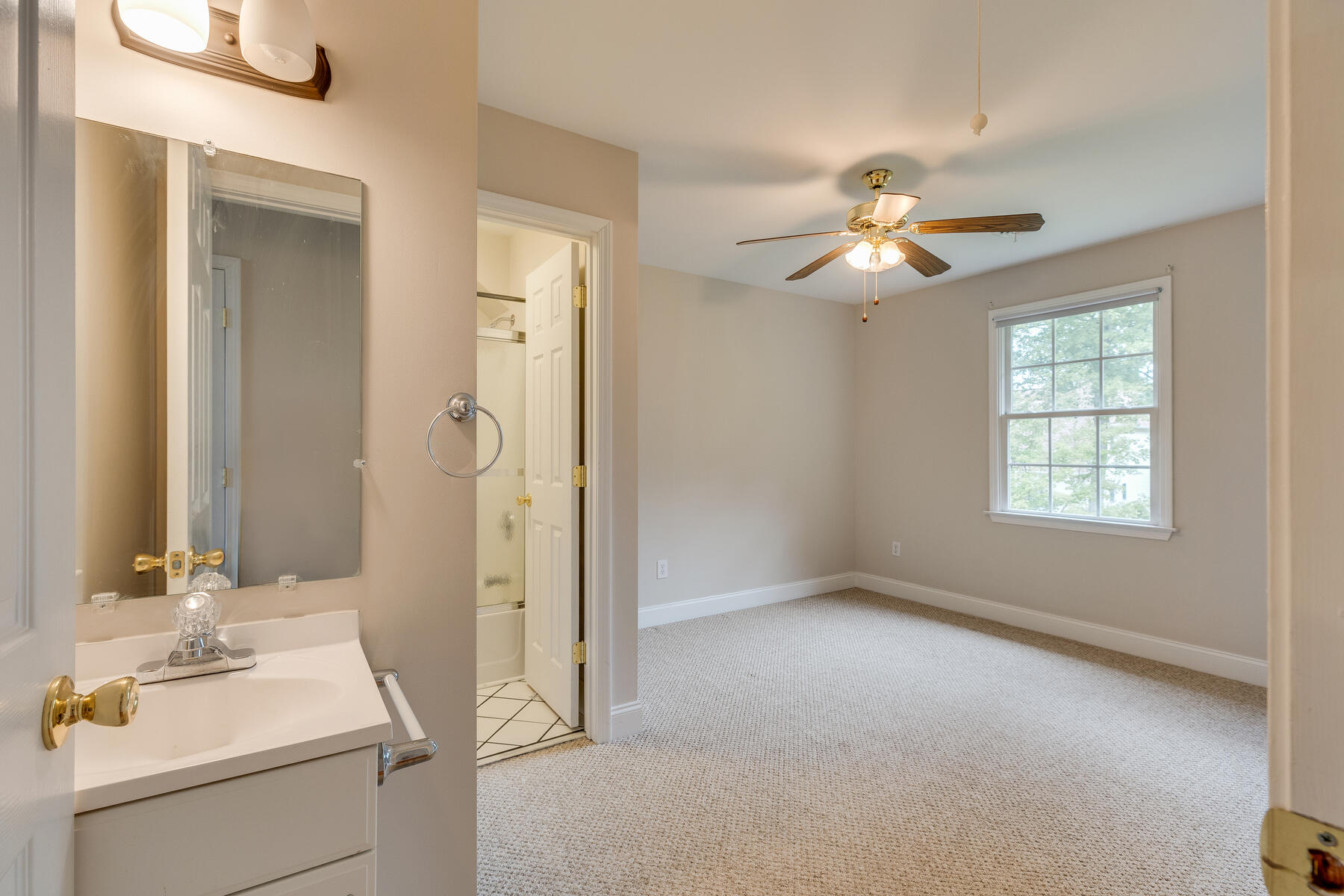 3917 Leaf Point Kingsport, TN 37663 - Photo 31 of 45 031