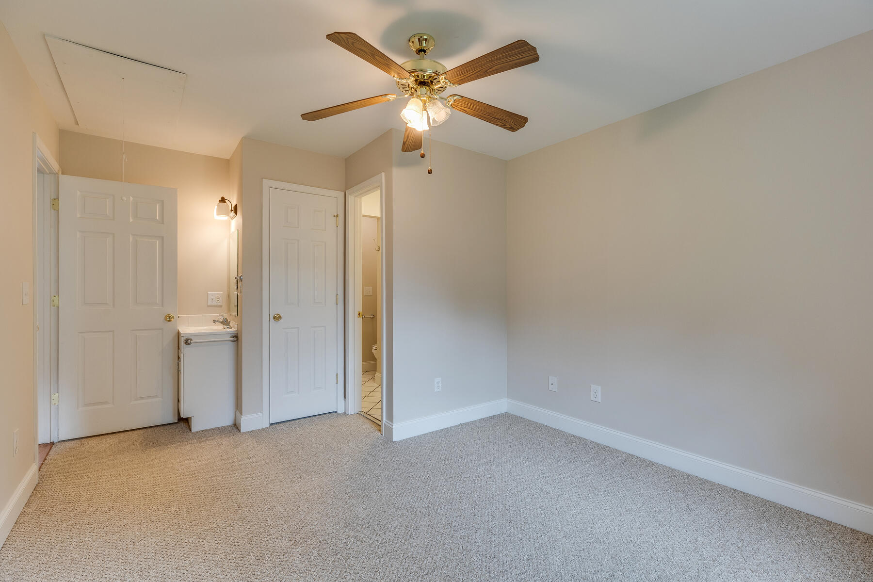 3917 Leaf Point Kingsport, TN 37663 - Photo 32 of 45 032