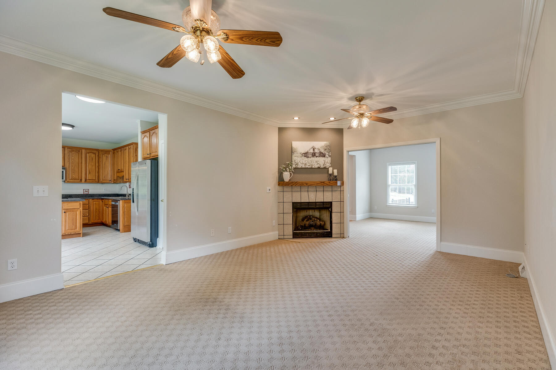 3917 Leaf Point Kingsport, TN 37663 - Photo 8 of 45 008