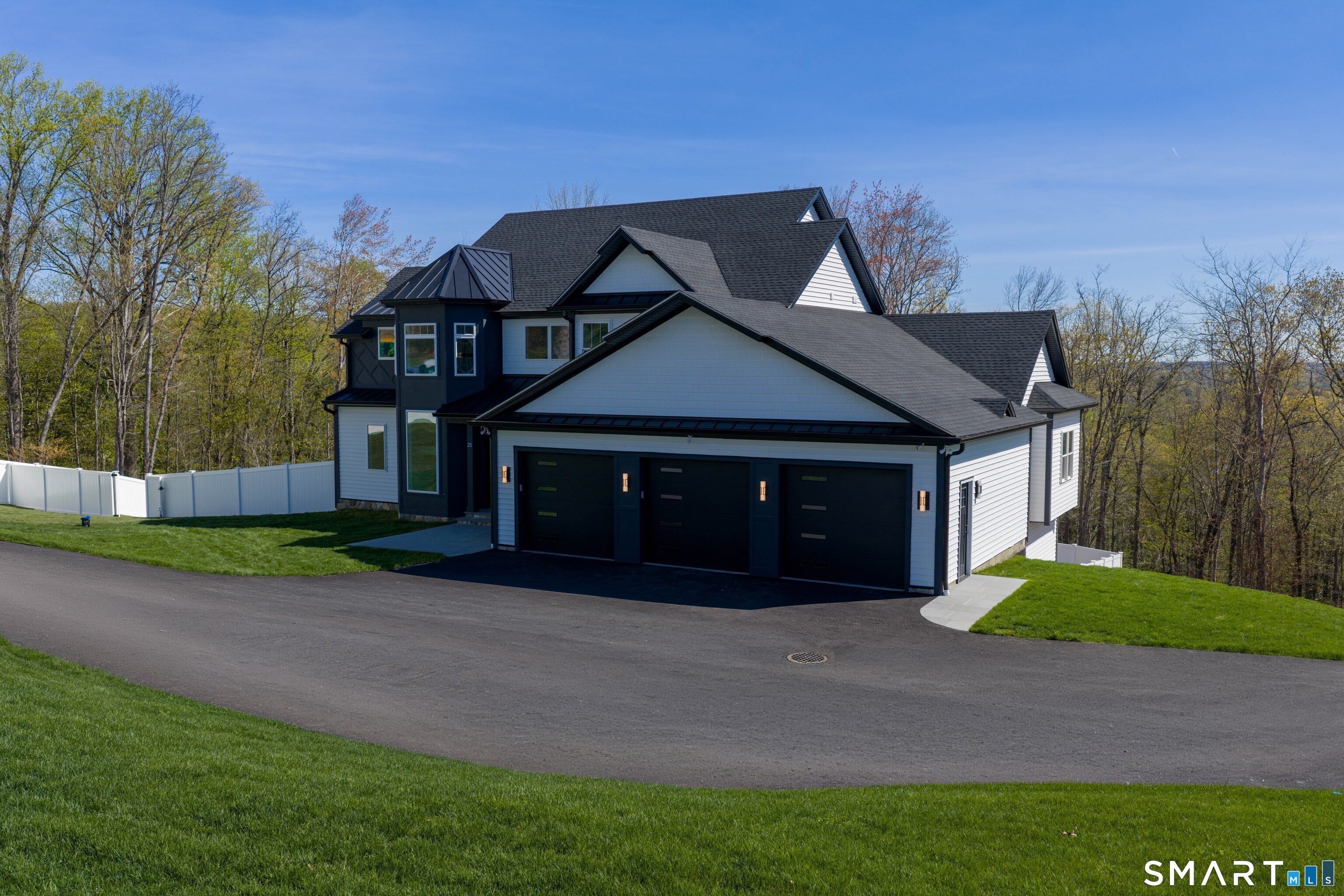 25 Hunting Ridge Road Brookfield, CT 06804 - Photo 4 of 40