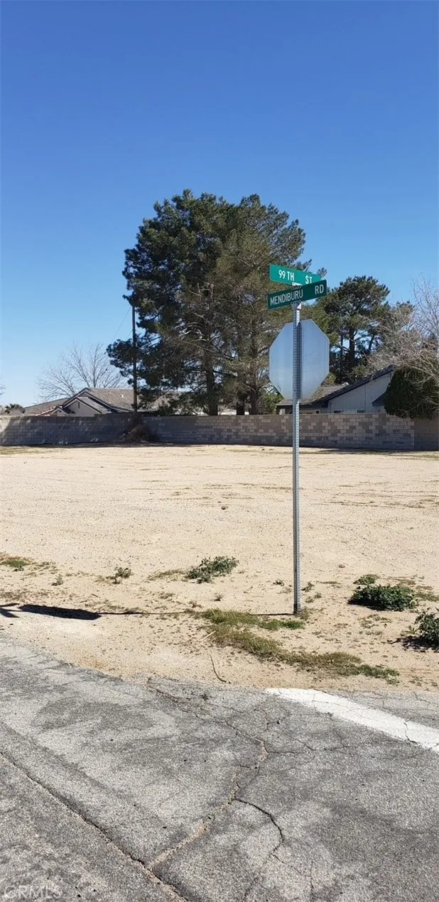 0 99th Los Angeles, CA 90044 - Photo 4 of 4 a view of a terrace with a ocean view