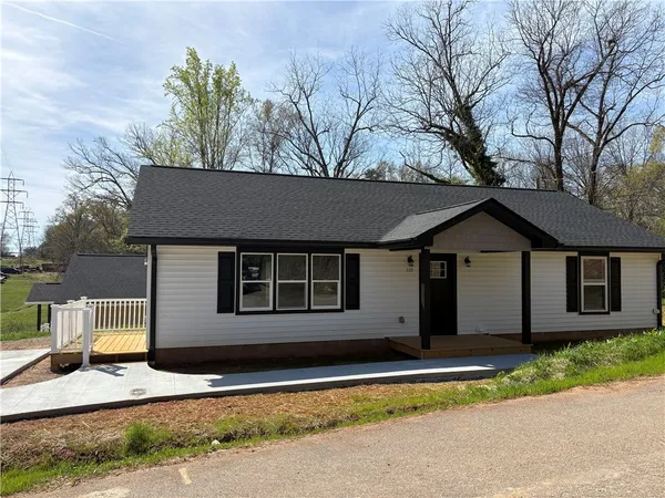 $224,900 | 110 Ware Street, Seneca, SC 29678