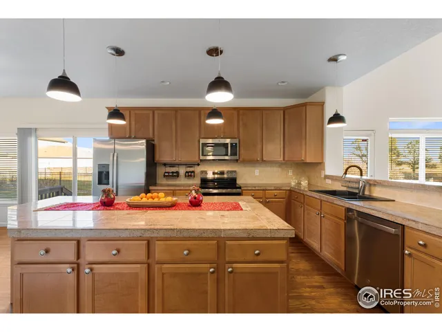 $739,000 | 453 Harbor Court, Windsor, CO 80550