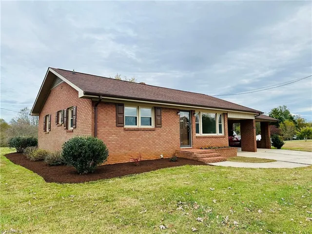 $239,900 | 3028 Sparta Road, North Wilkesboro, NC 28659