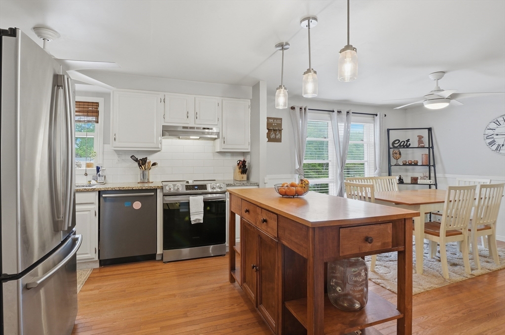 23 Oakmont Street Webster, MA 01570 - Photo 9 of 40