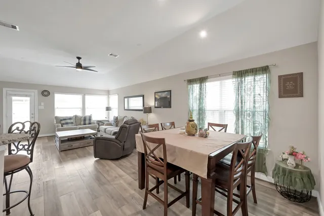 $395,000 | 17923 Durango Point Court, Tomball, TX 77377