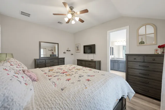 $395,000 | 17923 Durango Point Court, Tomball, TX 77377