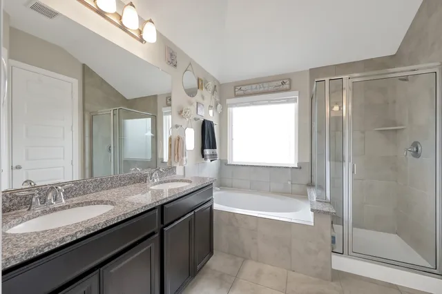 $395,000 | 17923 Durango Point Court, Tomball, TX 77377