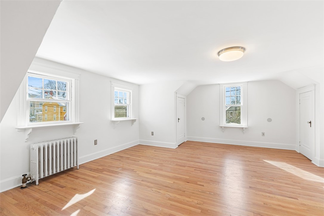 31 Washington Street Warren, RI 02885 - Photo 17 of 28