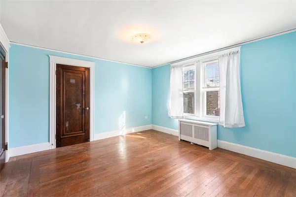 $2,825 | 31 Washington Street, Warren, RI 02885