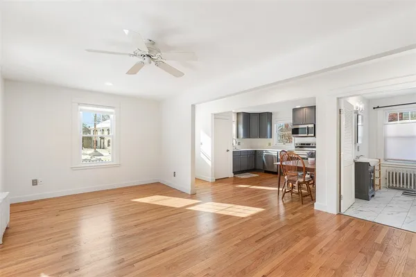 $2,825 | 31 Washington Street, Warren, RI 02885