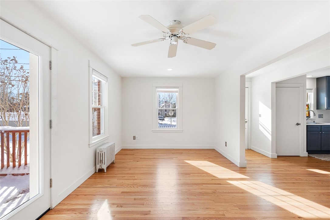 31 Washington Street Warren, RI 02885 - Photo 7 of 28