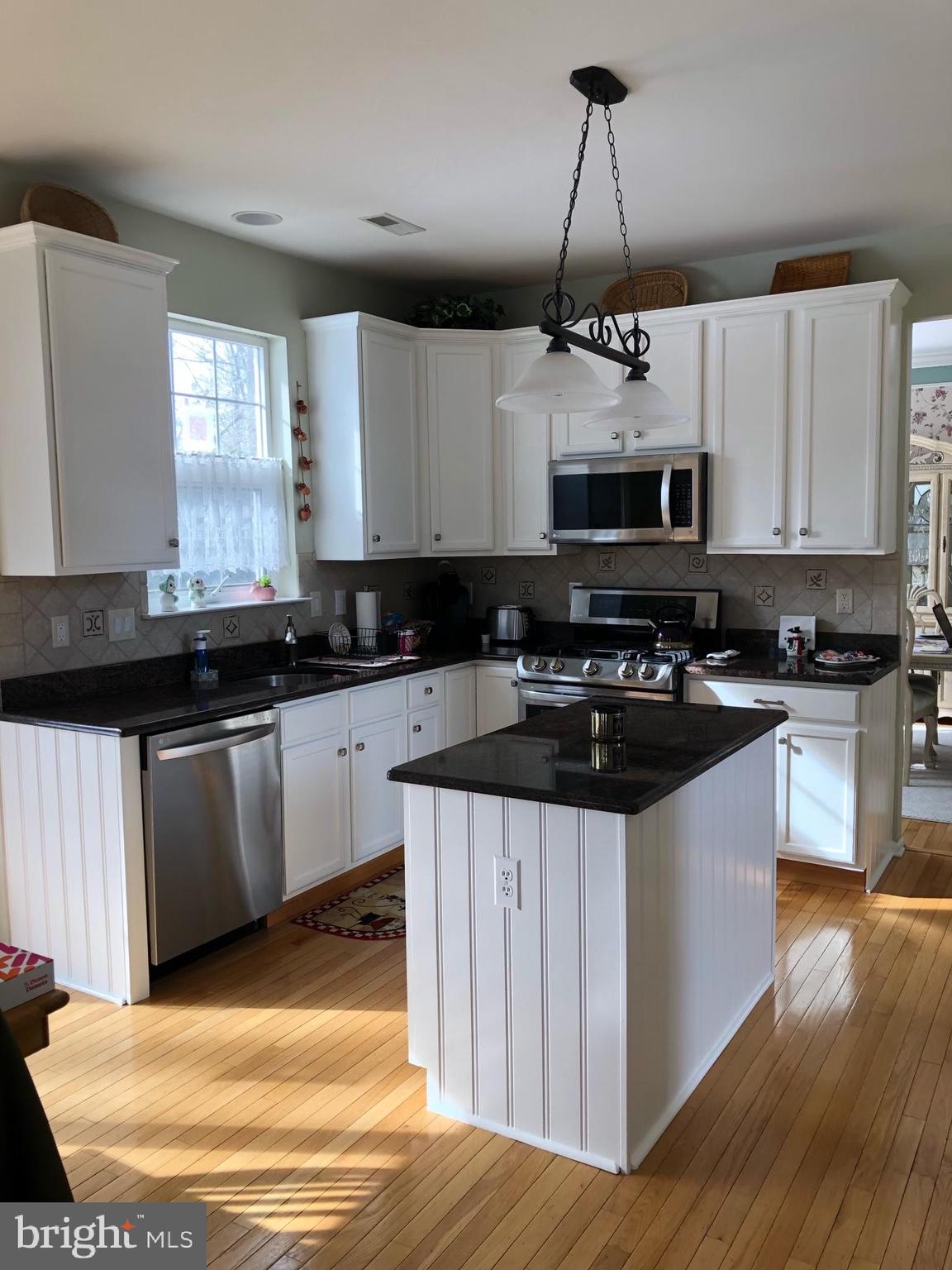 39 Normandy Road Marlton, NJ 08053 - Photo 8 of 23 Natural sunlight in the kitchen