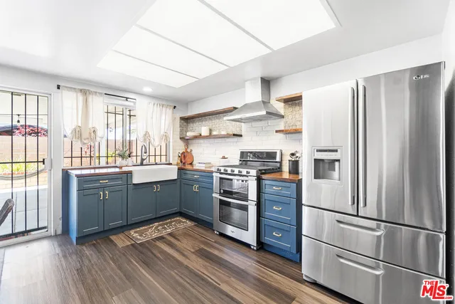 $799,999 | 24613 Neptune Avenue, Carson, CA 90745