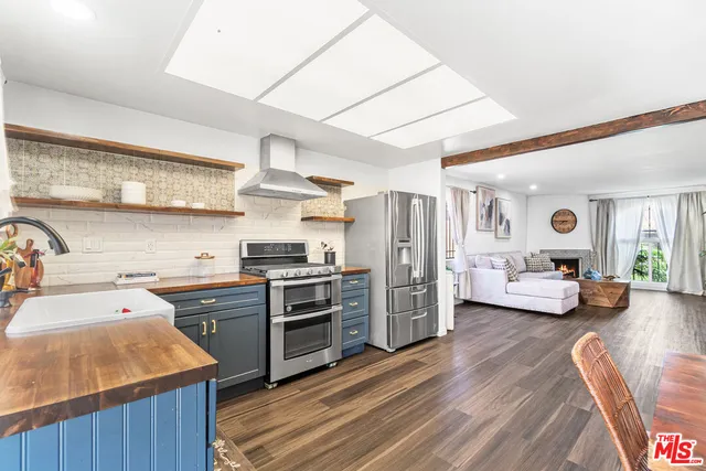 $799,999 | 24613 Neptune Avenue, Carson, CA 90745