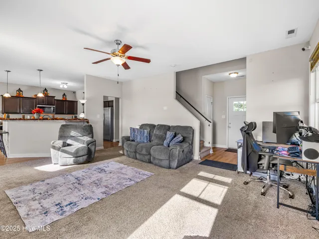 $300,000 | 226 Shell Rock Landing Road, Hubert, NC 28539