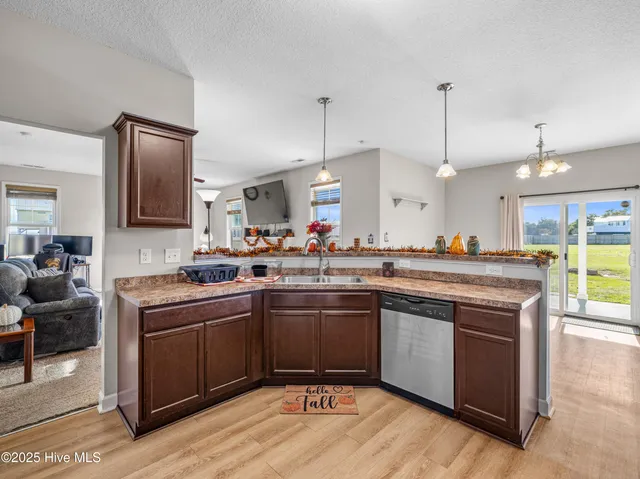 $300,000 | 226 Shell Rock Landing Road, Hubert, NC 28539