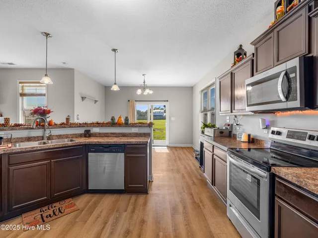 $300,000 | 226 Shell Rock Landing Road, Hubert, NC 28539