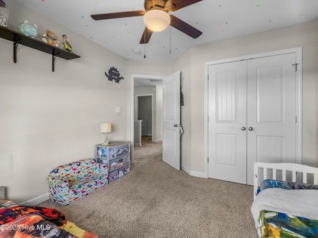 $300,000 | 226 Shell Rock Landing Road, Hubert, NC 28539