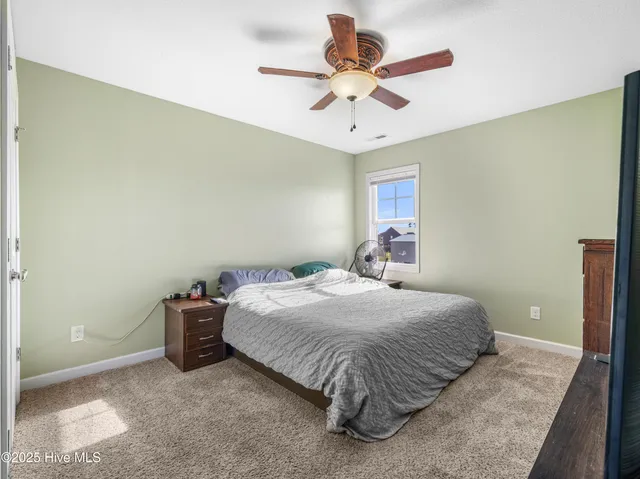 $300,000 | 226 Shell Rock Landing Road, Hubert, NC 28539