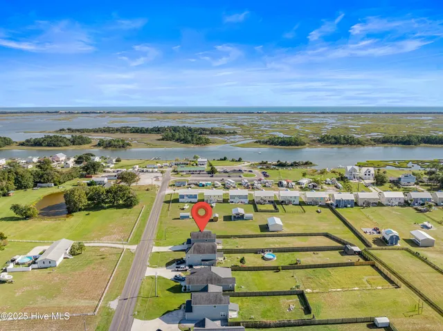 $300,000 | 226 Shell Rock Landing Road, Hubert, NC 28539