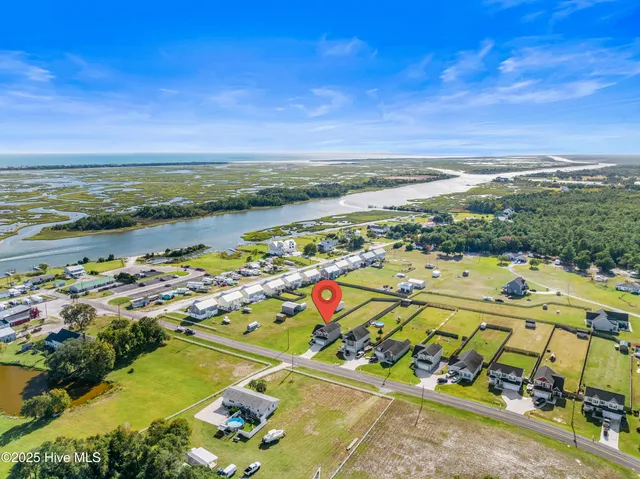 $300,000 | 226 Shell Rock Landing Road, Hubert, NC 28539