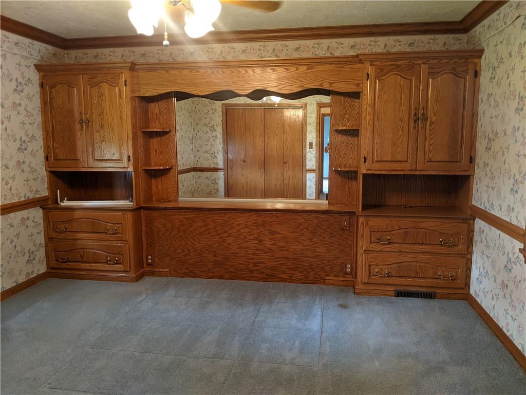 2740 Brodhead Road Aliquippa, PA 15001 - Photo 18 of 49