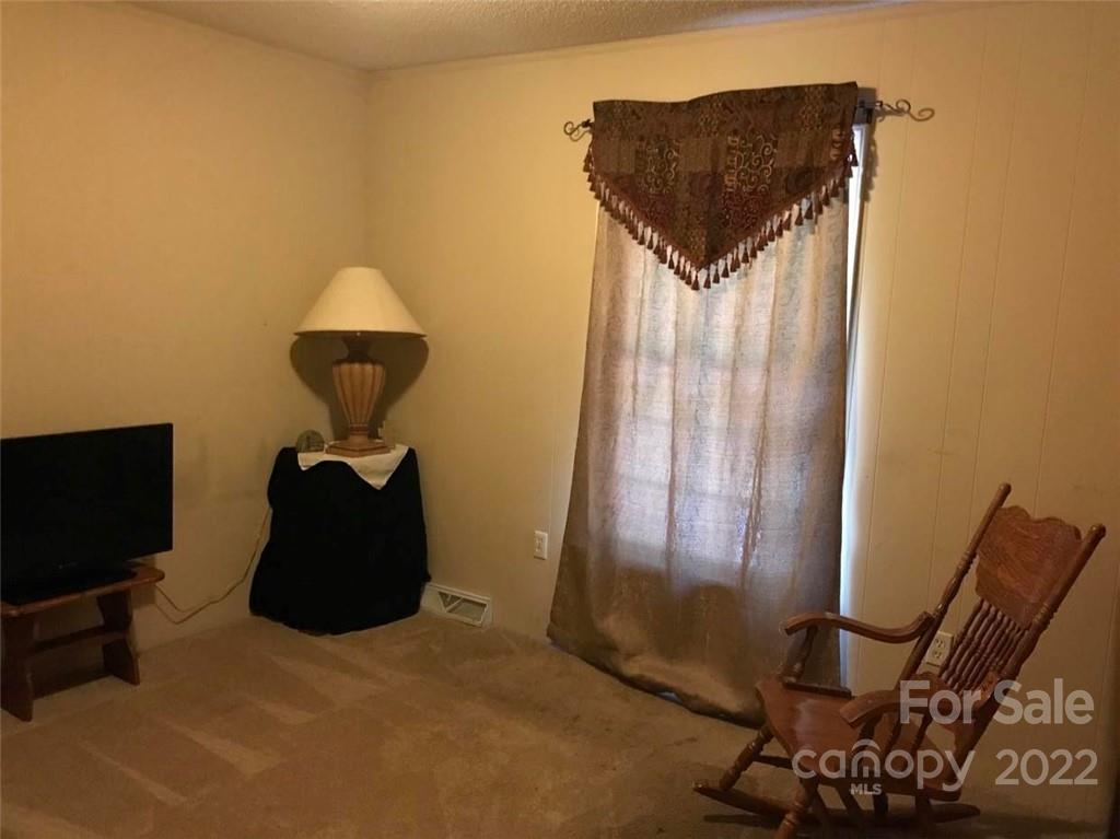 415 Russell Cove Road Waynesville, NC 28785 - Photo 11 of 22 Gallery Image 11