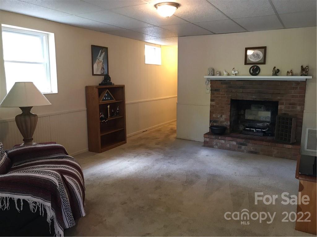 415 Russell Cove Road Waynesville, NC 28785 - Photo 14 of 22 Gallery Image 14