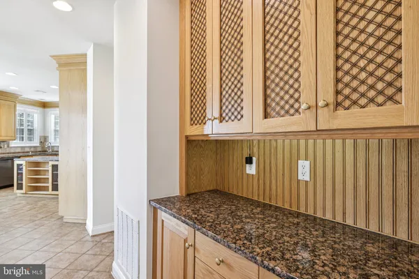 $910,000 | 517 Wet Sand Drive, Severn, MD 21144