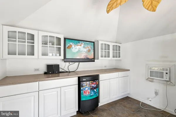 $910,000 | 517 Wet Sand Drive, Severn, MD 21144