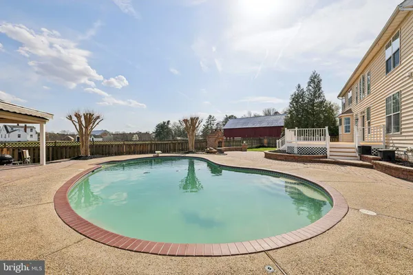 $910,000 | 517 Wet Sand Drive, Severn, MD 21144