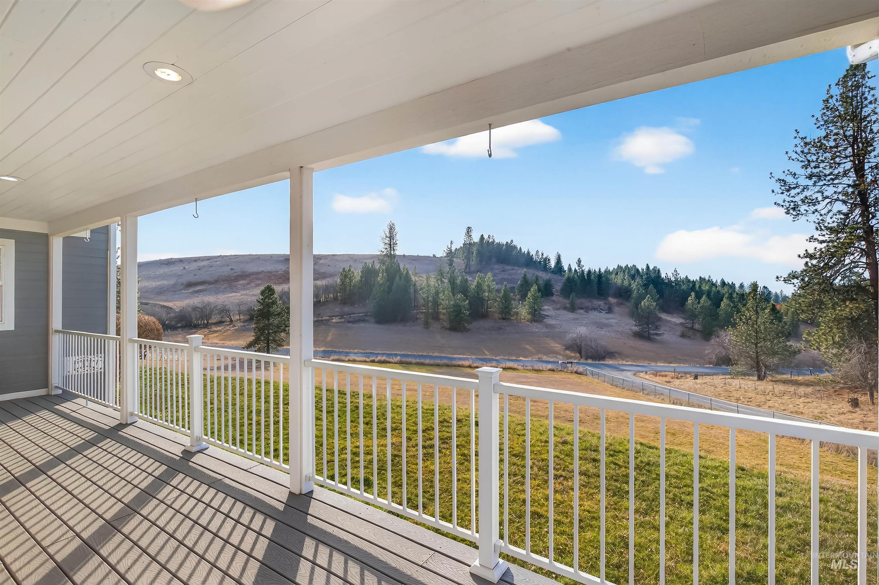 108 Tweedy Lane Kooskia, ID 83539 - Photo 18 of 48 View of wooden deck
