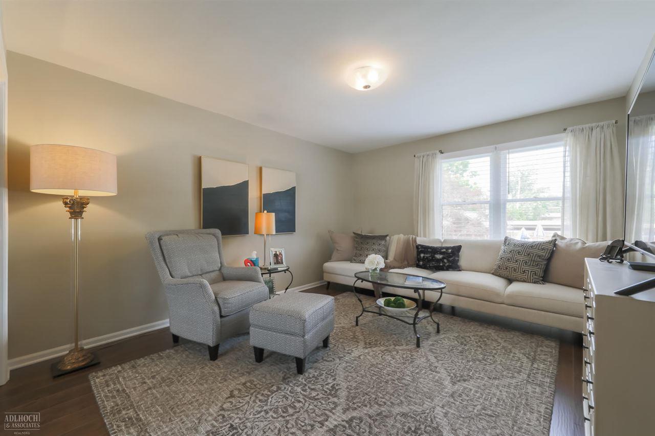 1750 Vernier Road, Unit 17 Grosse Pointe Woods, MI 48236 - Photo 22 of 33