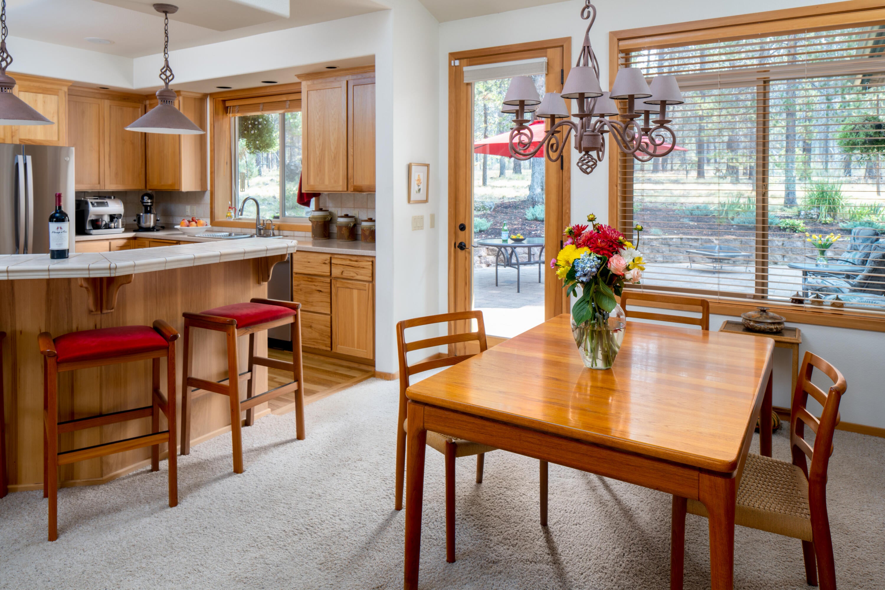 55212 Huntington Road Bend, OR 97707 - Photo 6 of 23 _DSC2286-Edit