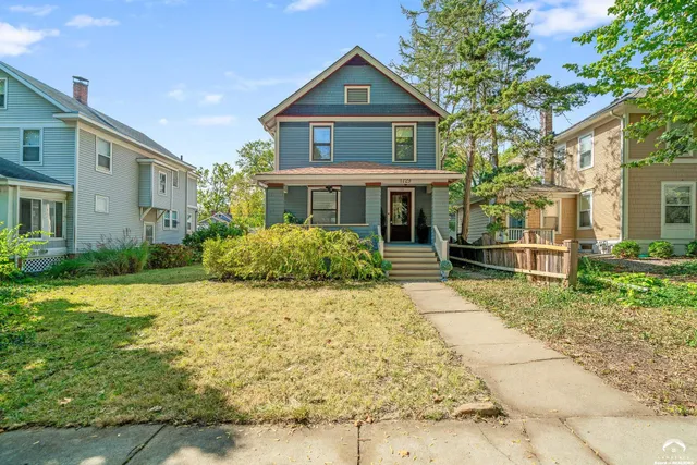$489,900 | 1729 Mississippi Street, Lawrence, KS 66044