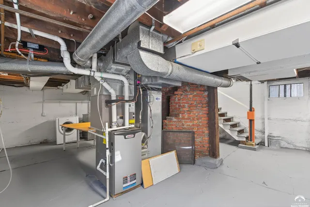 $489,900 | 1729 Mississippi Street, Lawrence, KS 66044