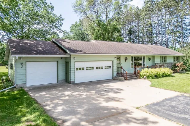 $250,000 | E9705 County Rd I, Clintonville, WI 54929