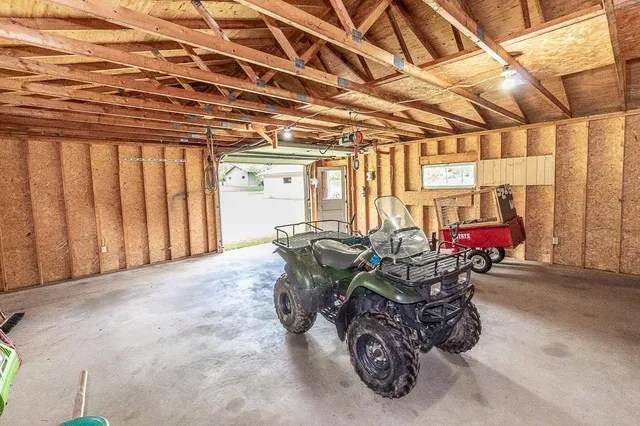 $250,000 | E9705 County Rd I, Clintonville, WI 54929