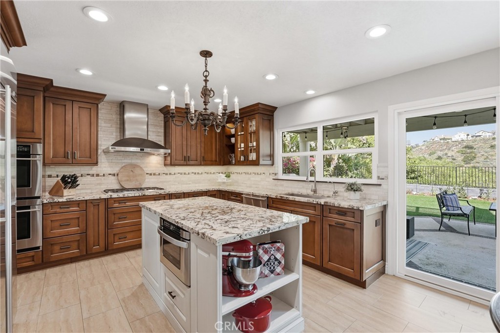 6305 East Rocking Horse Way Orange, CA 92869 - Photo 15 of 56