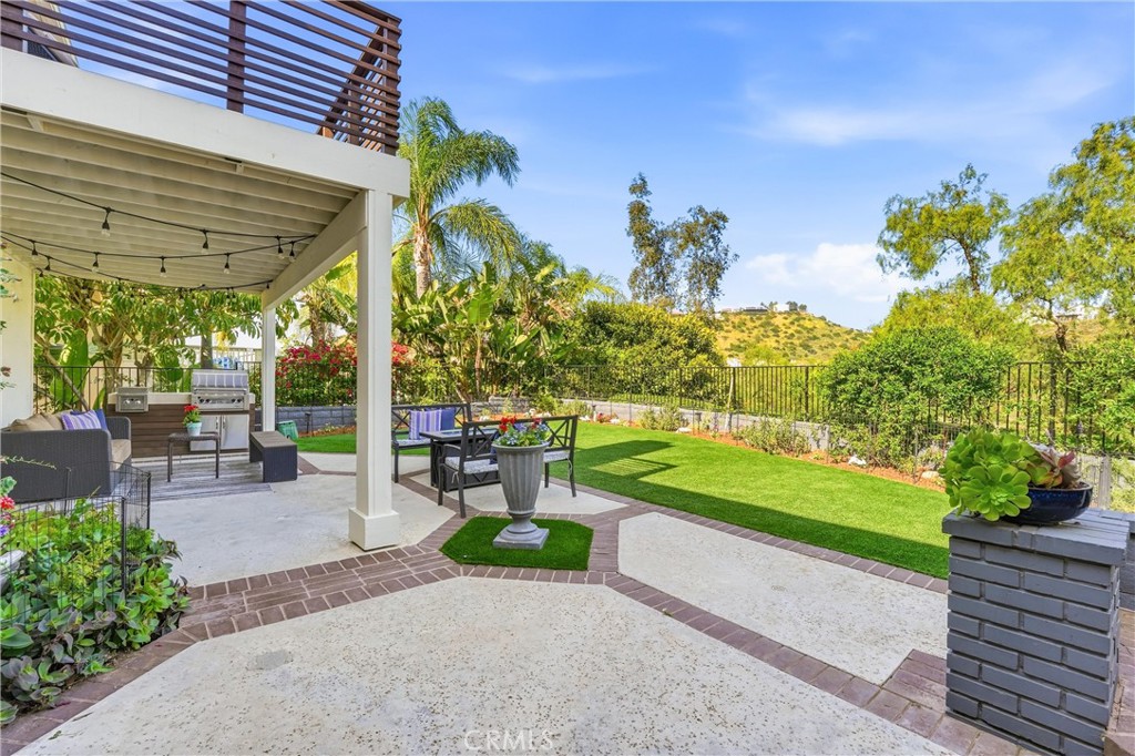 6305 East Rocking Horse Way Orange, CA 92869 - Photo 27 of 56