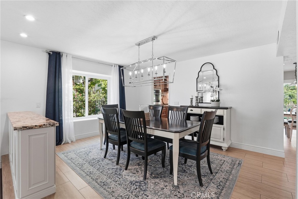 6305 East Rocking Horse Way Orange, CA 92869 - Photo 7 of 56