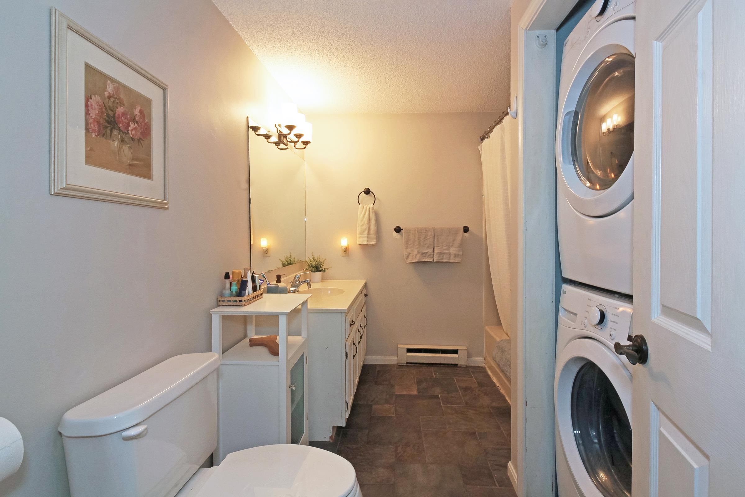 56 Durham Road, Unit 51 Dover, NH 03820 - Photo 10 of 23