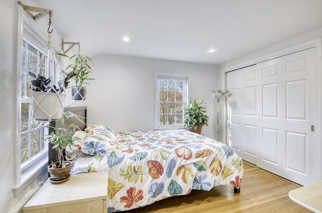 43 Robinhood Road Winchester, MA 01890 - Photo 20 of 39 Gallery Image 20