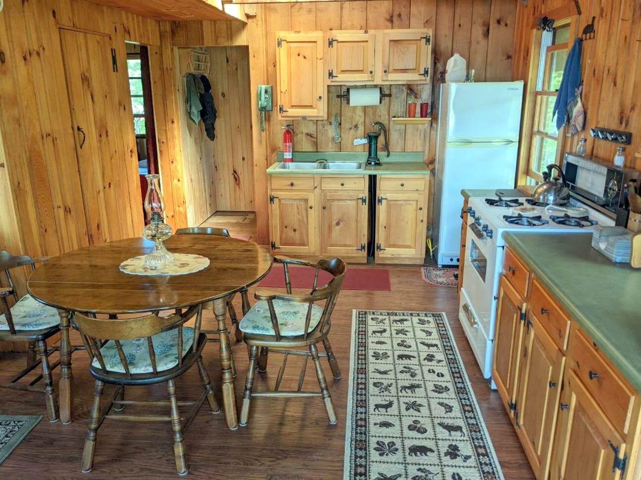 54 Thomas Pond Terrace Road Raymond, ME 04071 - Photo 5 of 44 Kitchen/Dining