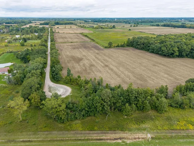 $139,900 | 19.01 A Wade Road, Capac, MI 48014