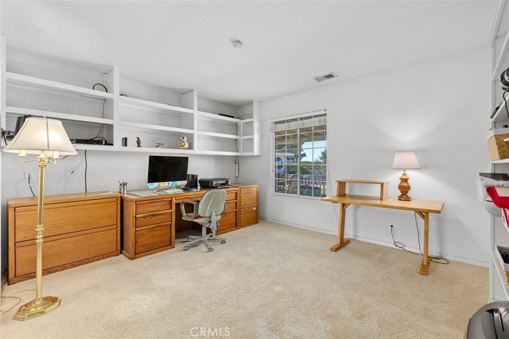 1765 Armadale Road Fallbrook, CA 92028 - Photo 20 of 45 a view of a workspace with furniture