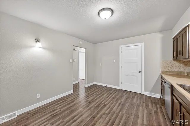 $229,900 | 12 Tomahawk Lane, Warrenton, MO 63383